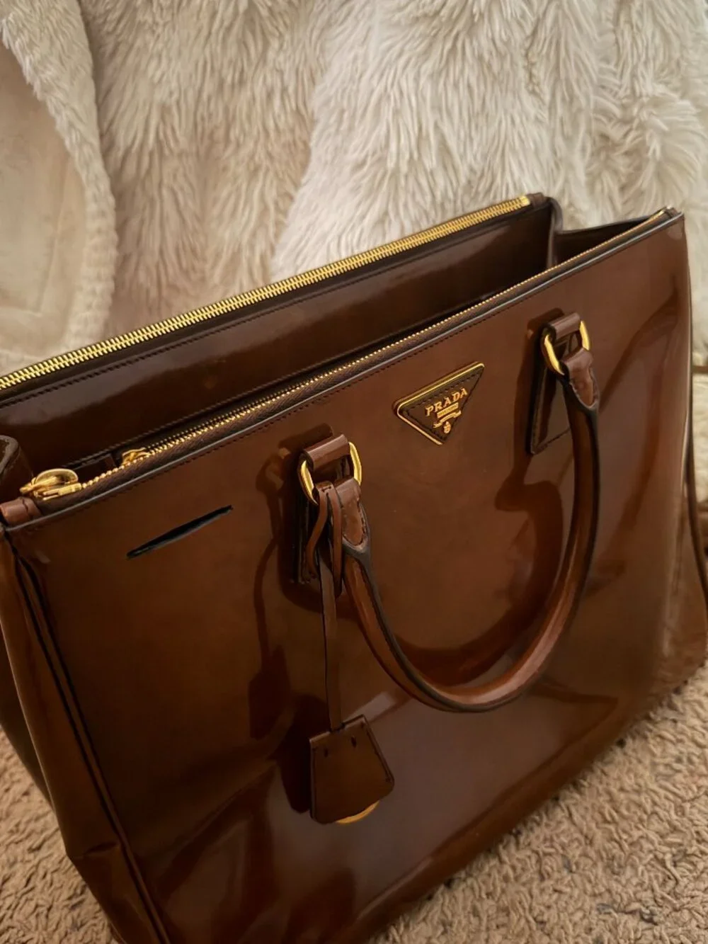 PRADA Spazzolato Galleria Brown Tobacco Fume Large Tote Bag (Send Offers!  🤎)